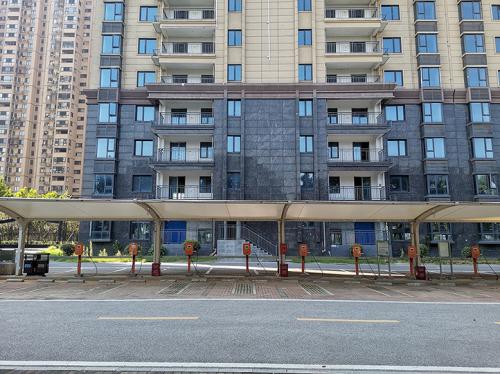 湖南岳陽(yáng)中奧名居充電站項(xiàng)目